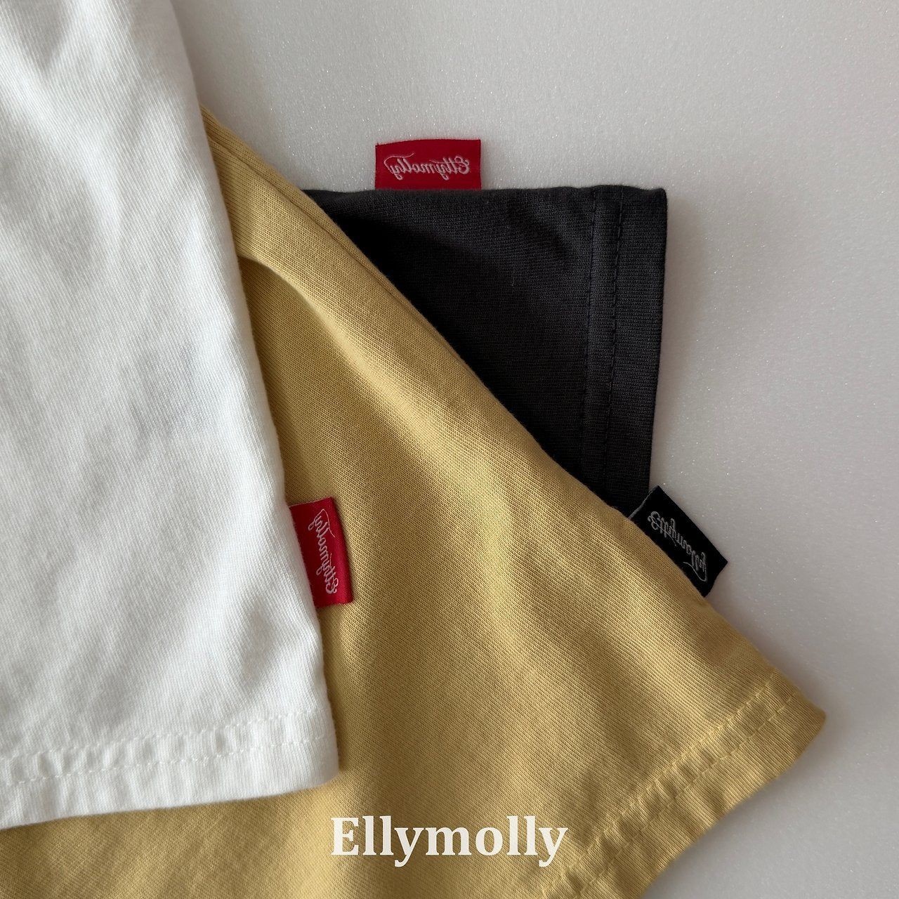 Elly Molly Crew Box Tee