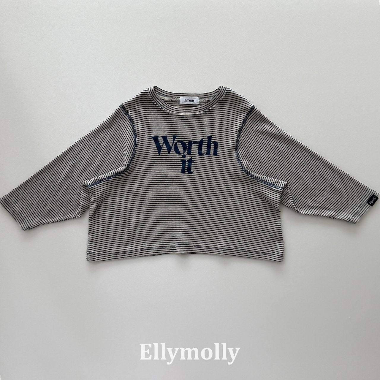 Elly Molly Worth It Chain Tee