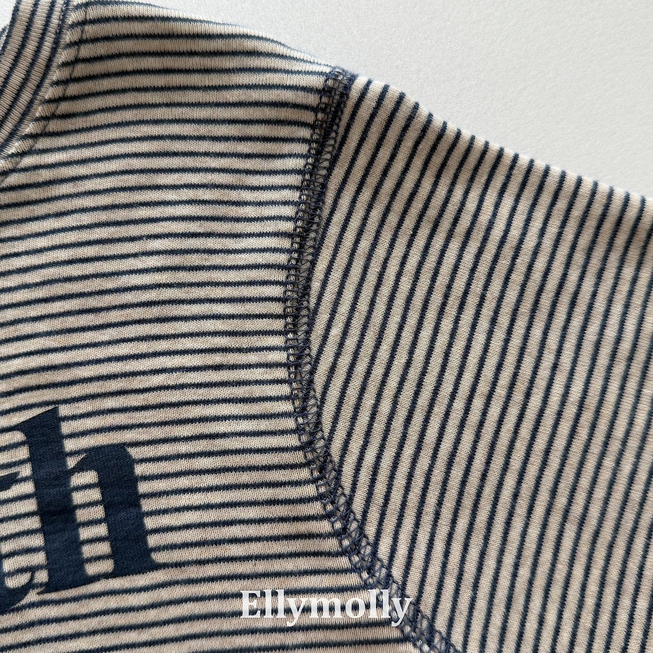 Elly Molly Worth It Chain Tee