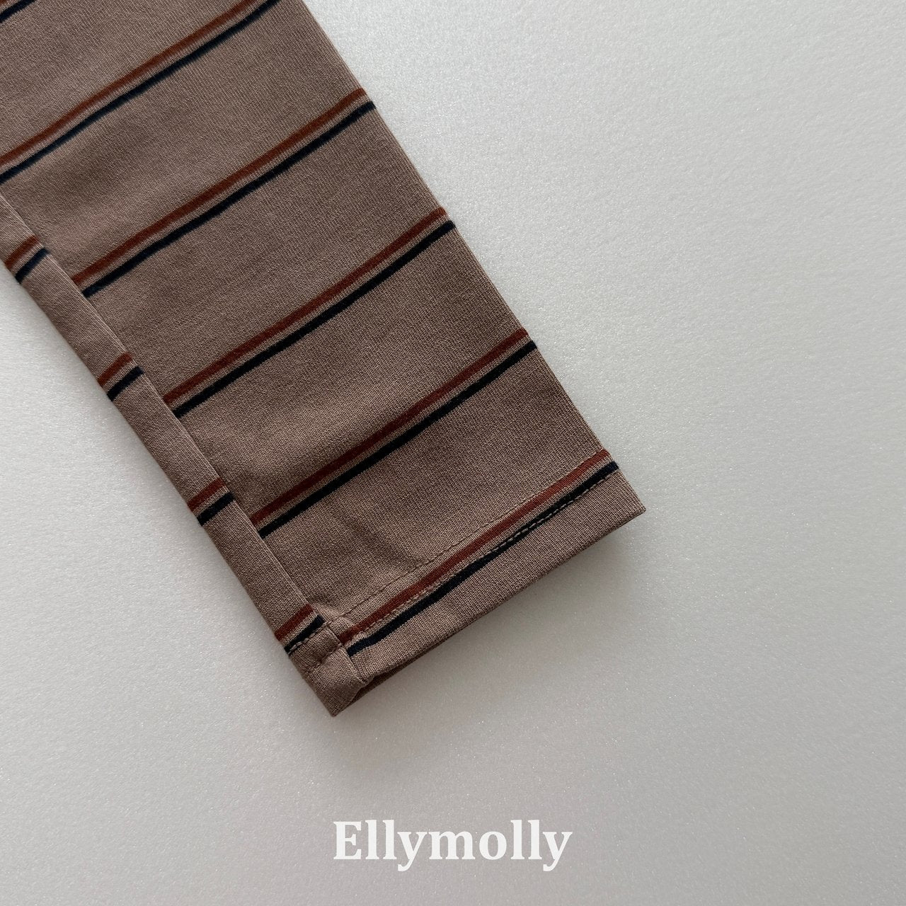 Elly Molly Diva Pigment Crop Tee