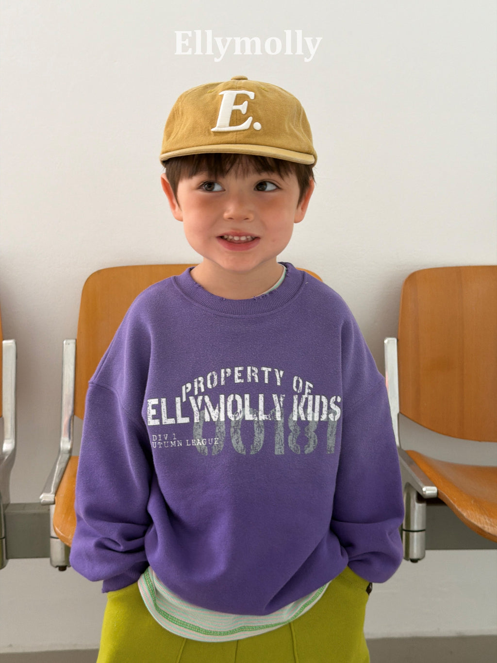 Elly Molly Vintage Washed Sweatshirt