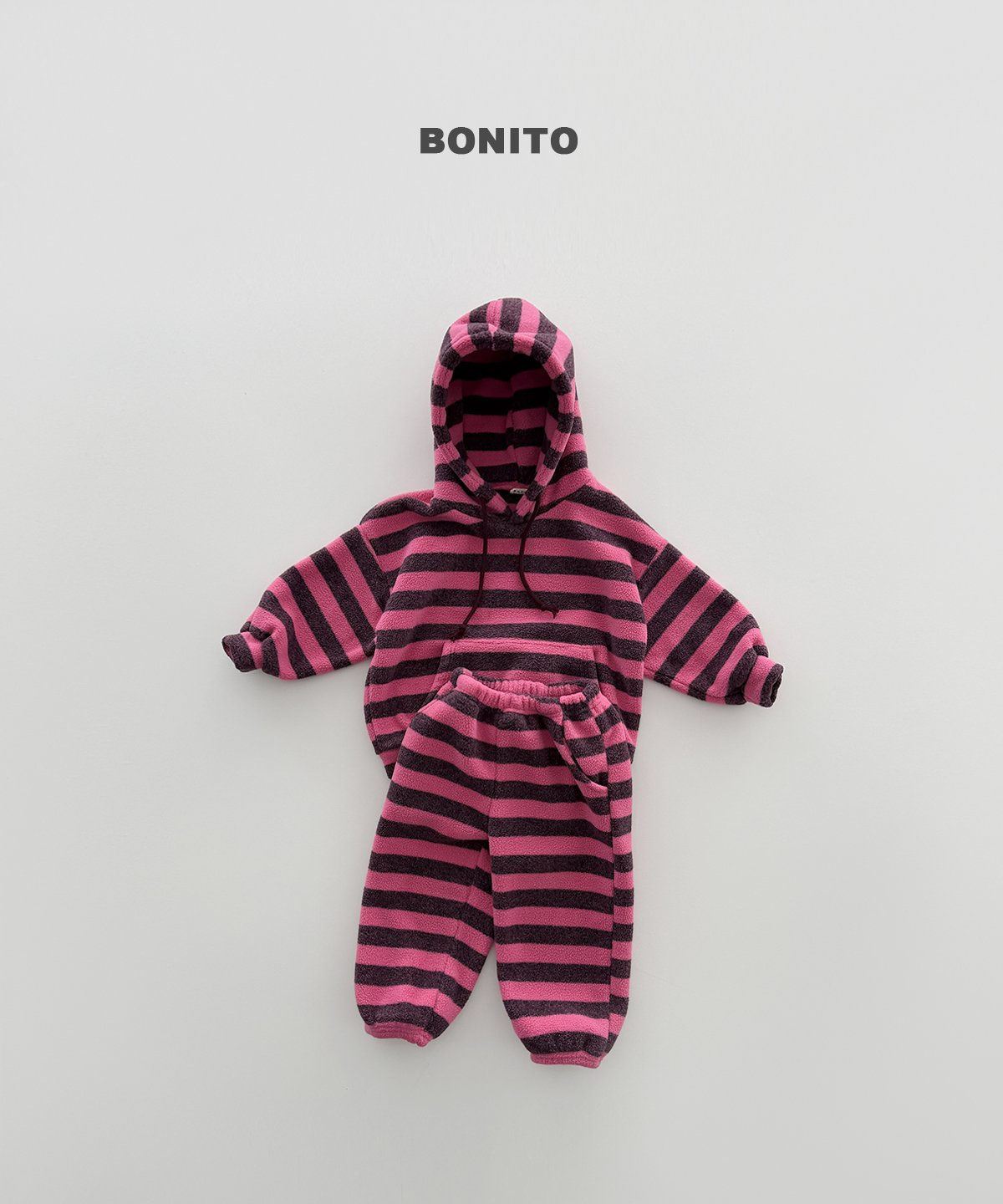 bonito ボールドボーダー フリースジョガーパンツ