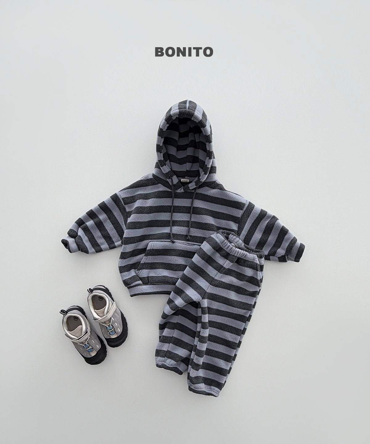 bonito ボールドボーダー フリースジョガーパンツ