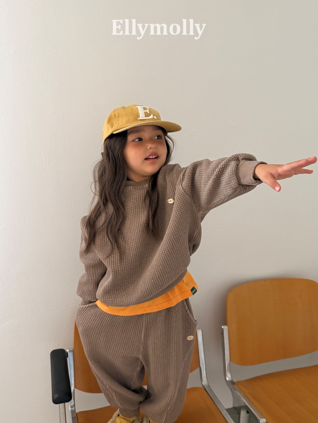 Elly Molly King Waffle Sweatshirt