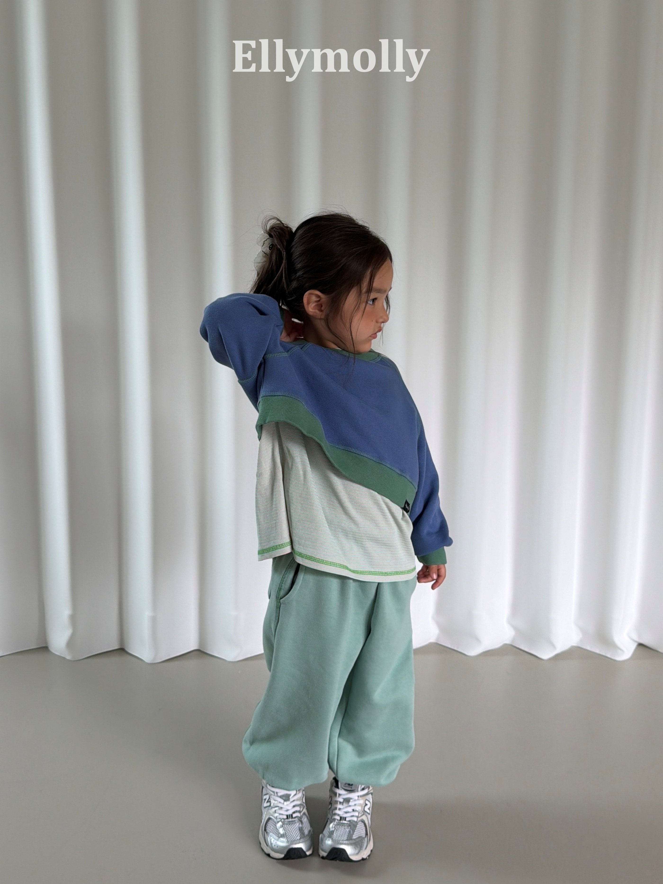 Elly Molly Rhythm Stitch Sweatshirt