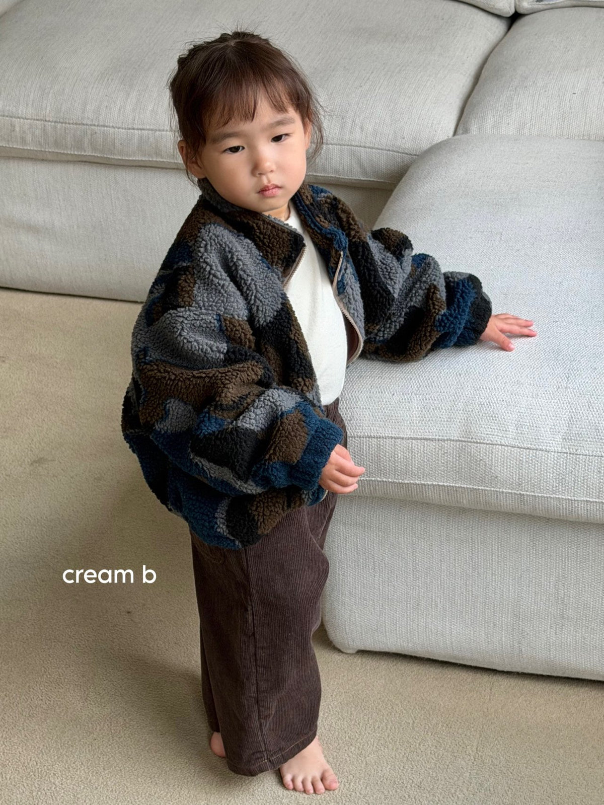 Creambbang Fleece Camo Jumper