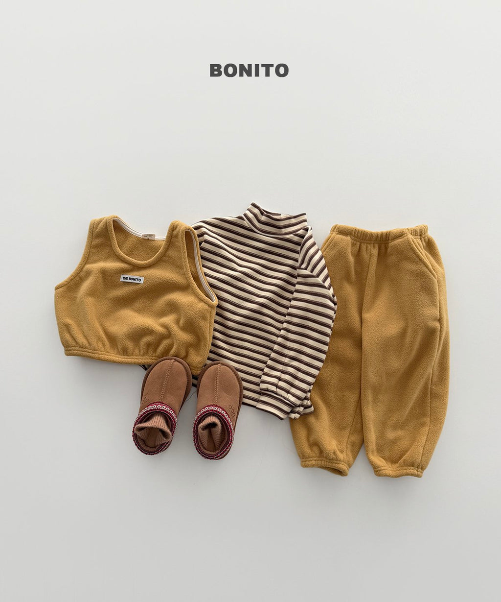 bonito ビスケット ベスト上下セット