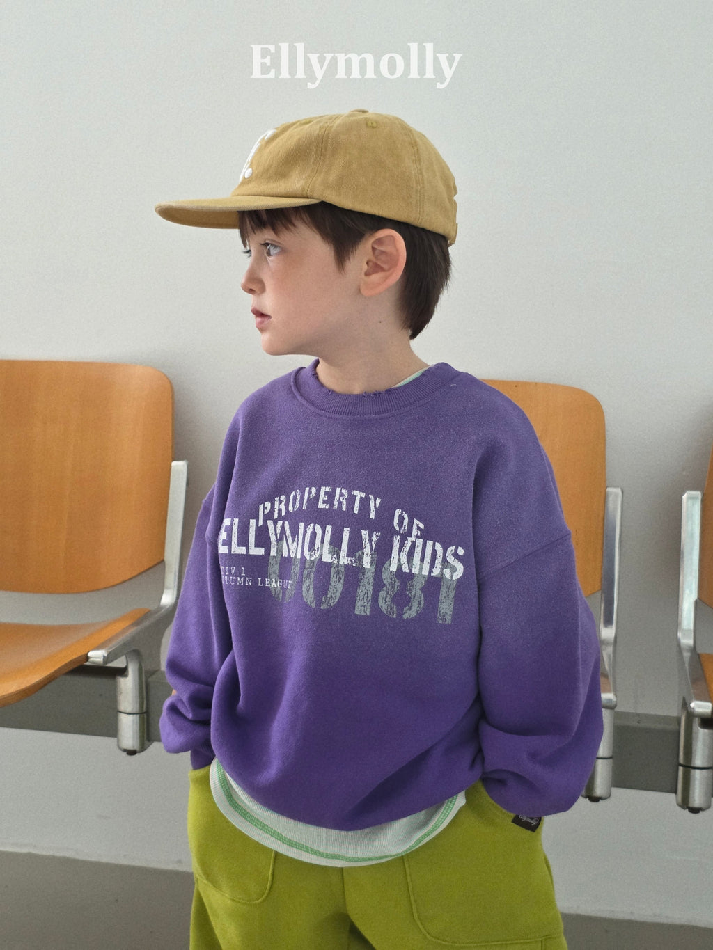Elly Molly Vintage Washed Sweatshirt