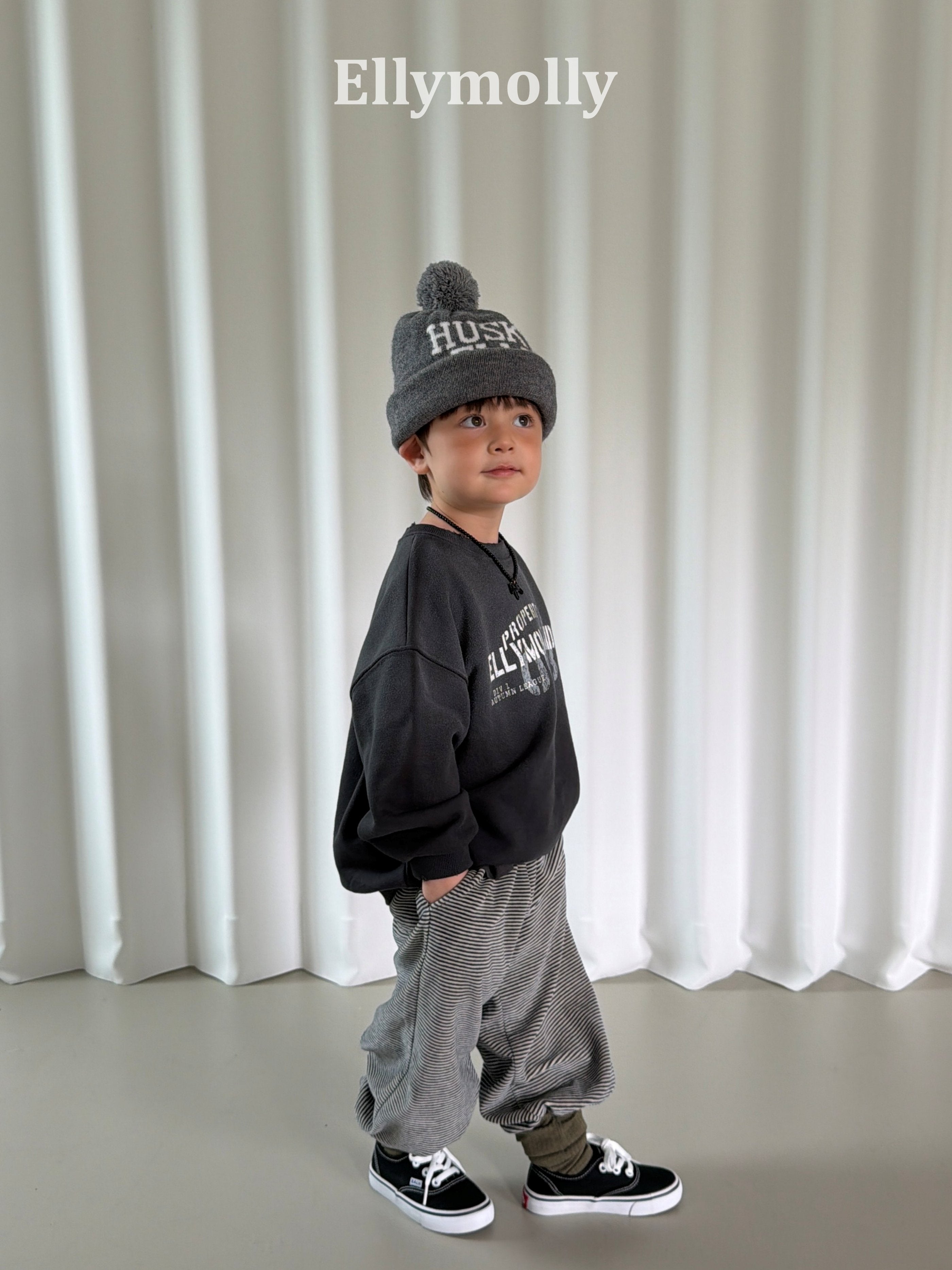 Elly Molly Vintage Washed Sweatshirt