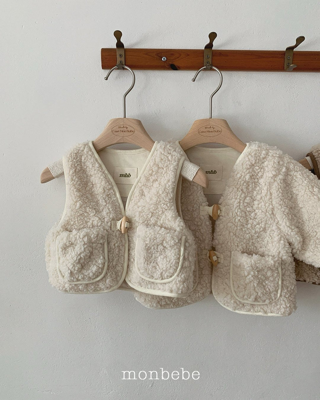 monbebe Shearling Vest