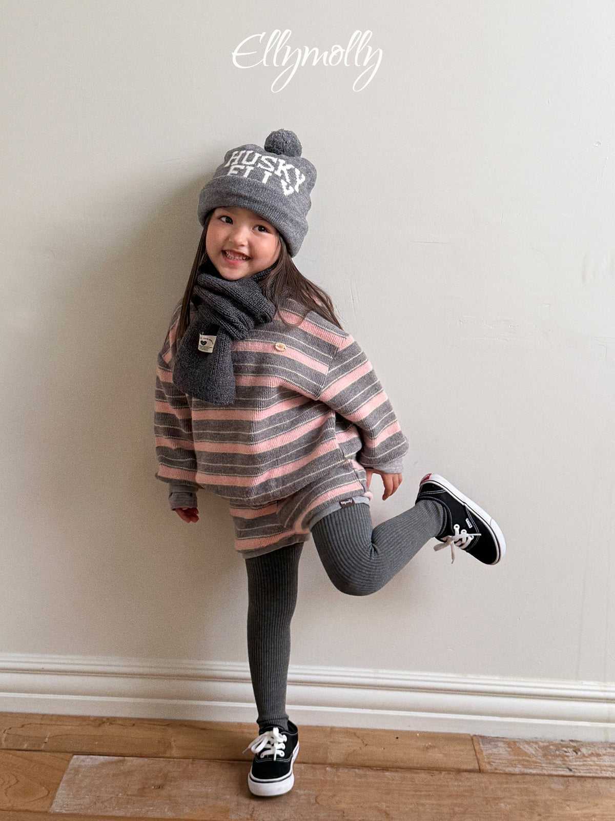 Elly Molly Elly Knit Muffler