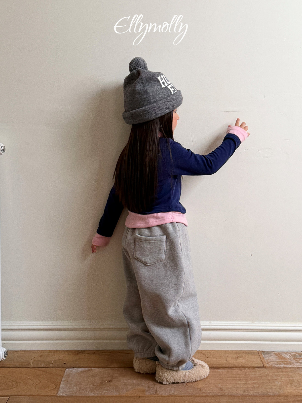 Elly Molly Arched Jogger Pants