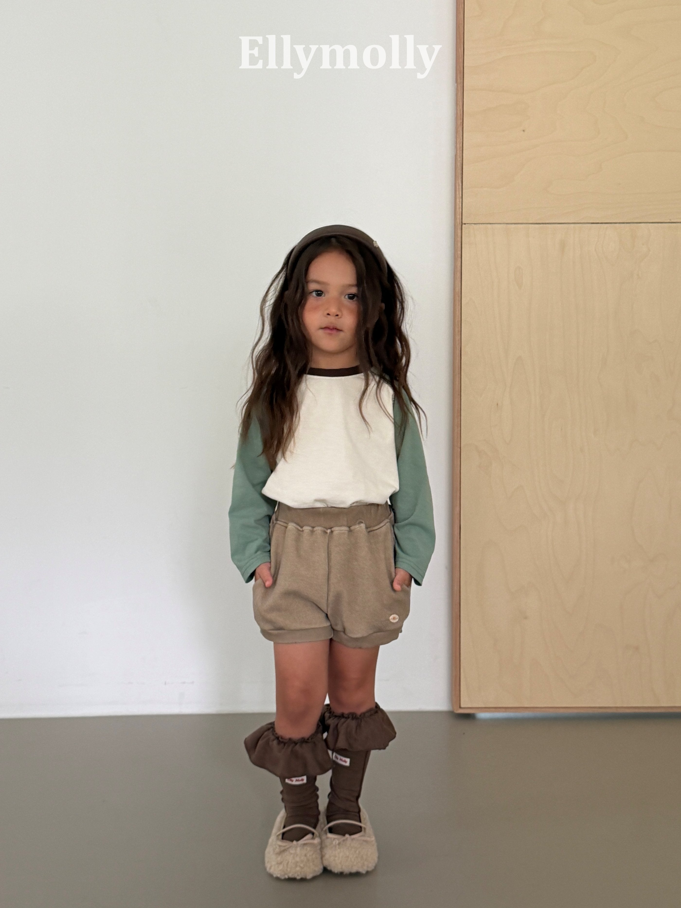 Elly Molly Arch Pigment Shorts