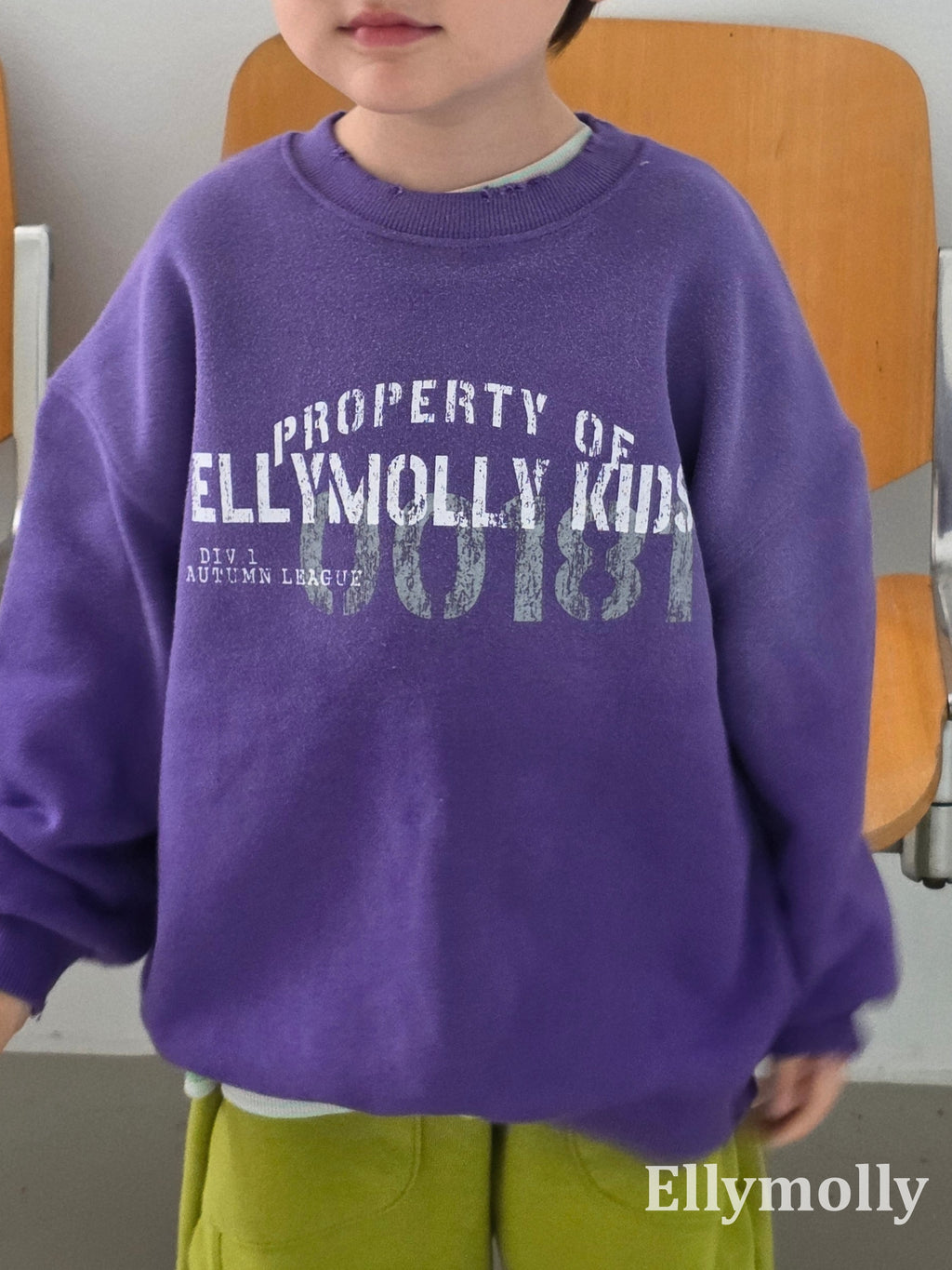 Elly Molly Vintage Washed Sweatshirt