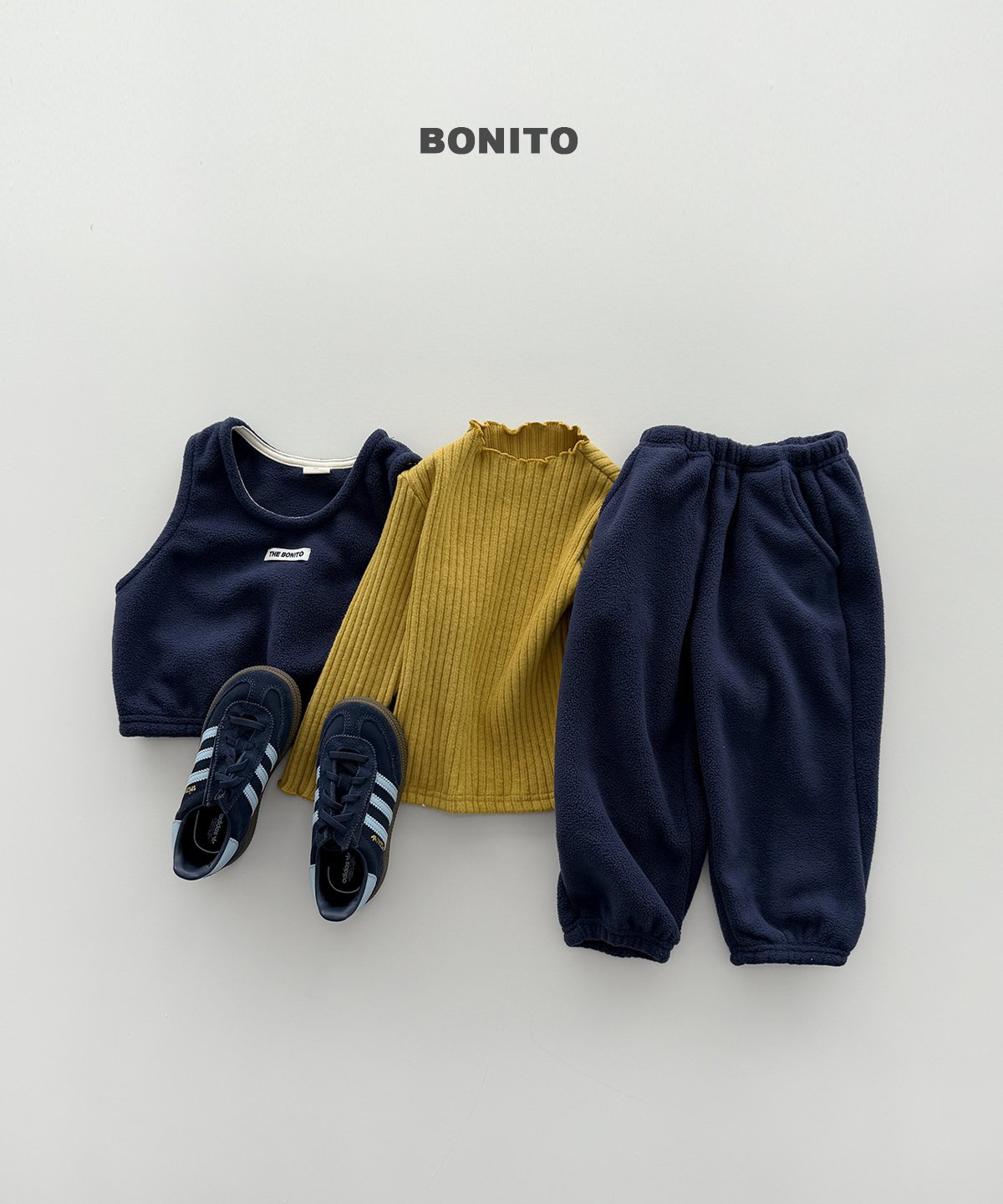 bonito ビスケット ベスト上下セット