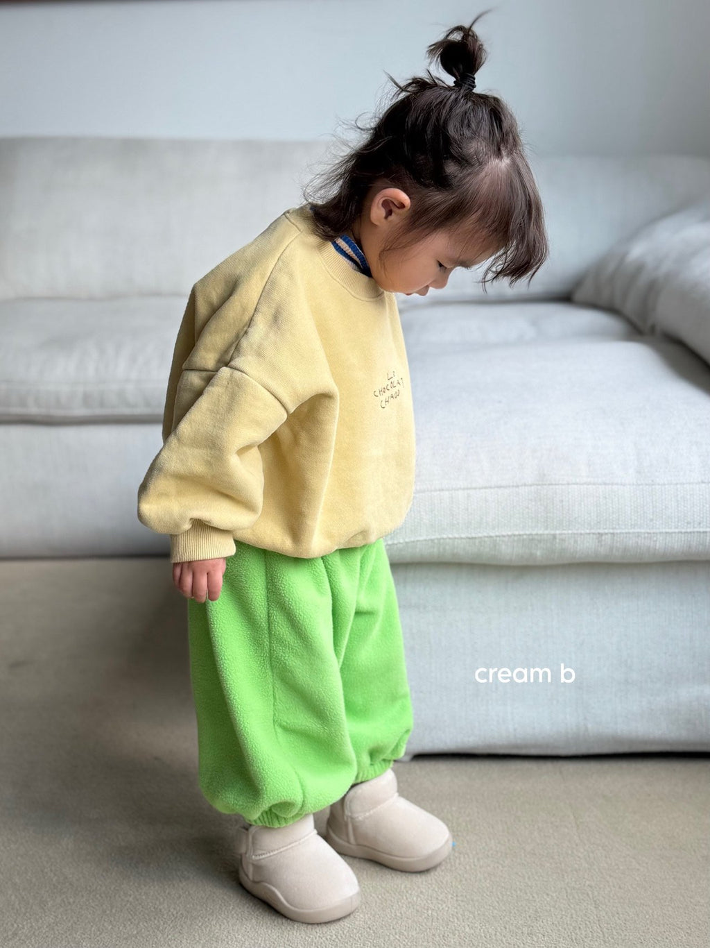 Creambbang Chocolat Brushed Sweatshirt
