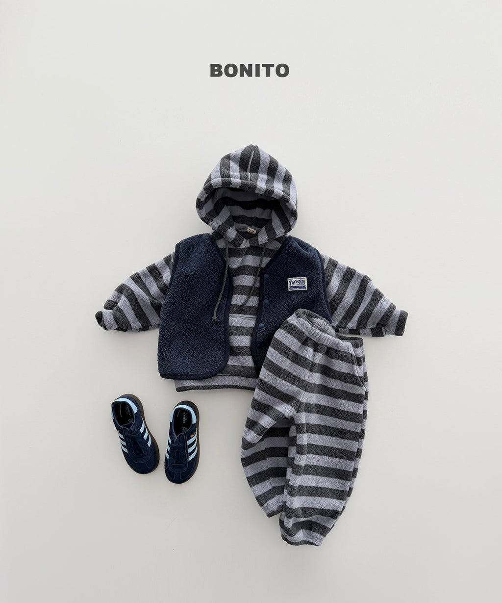 bonito テンガン フリースパーカー