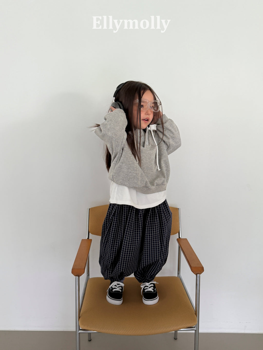 Elly Molly Two Tone Harbor Sweatshirt