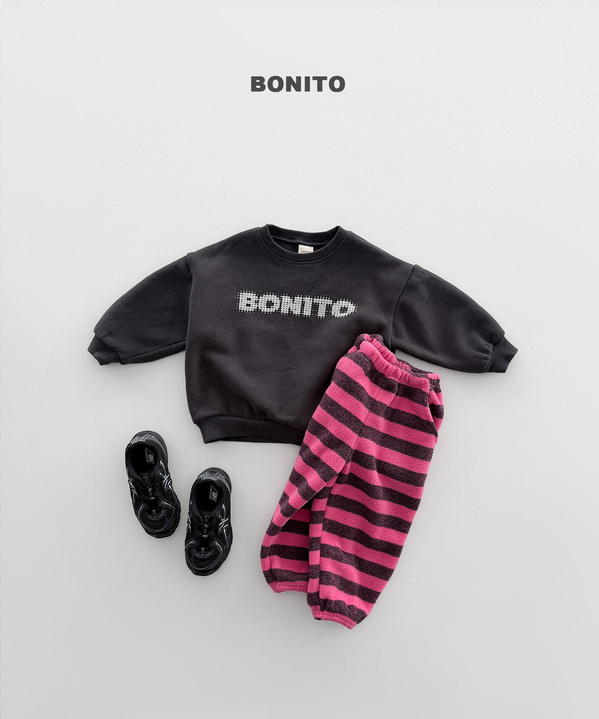 bonito ピクセル スウェット