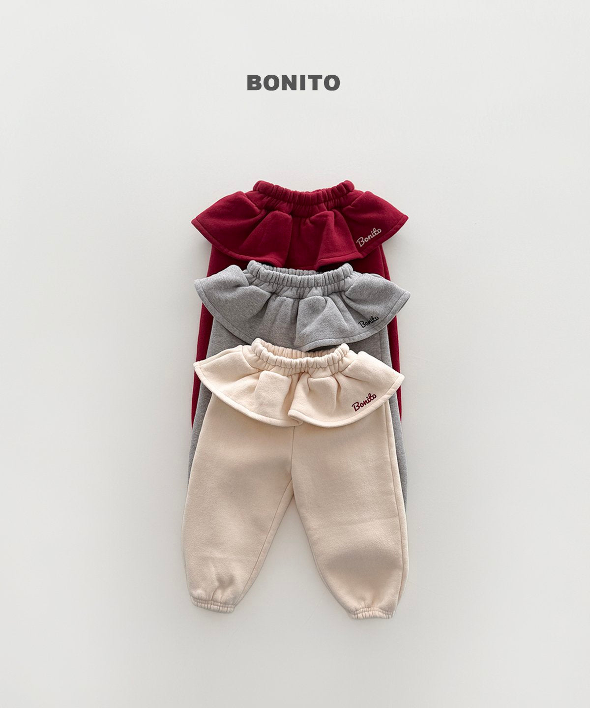 bonito フリル刺繍 ジョガーパンツ