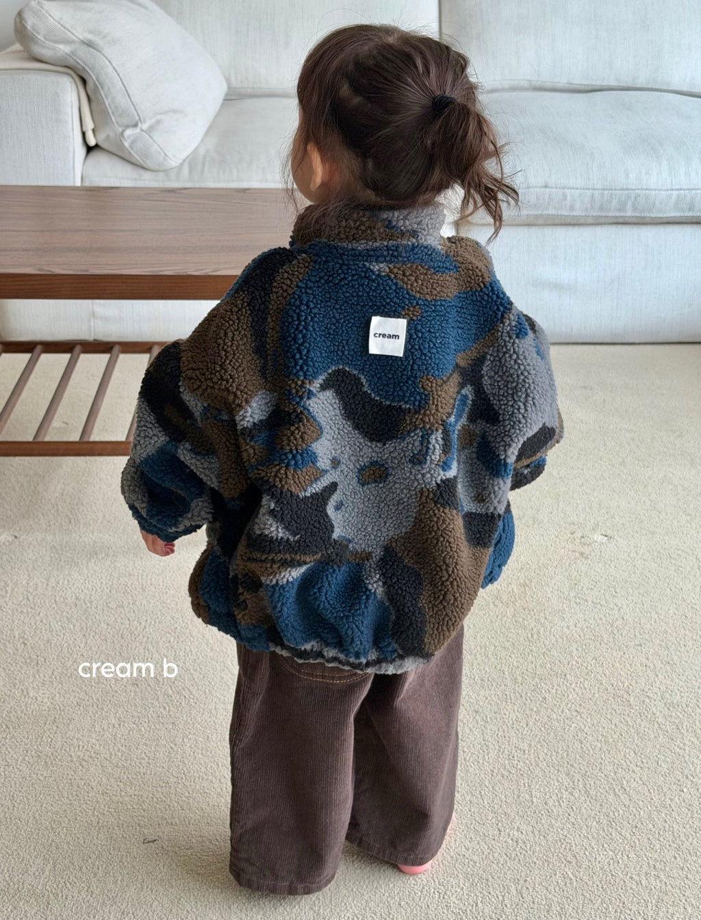 Creambbang Fleece Camo Jumper