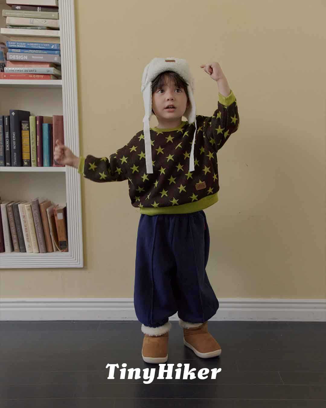 TinyHiker Stargram Knit Sweatshirt