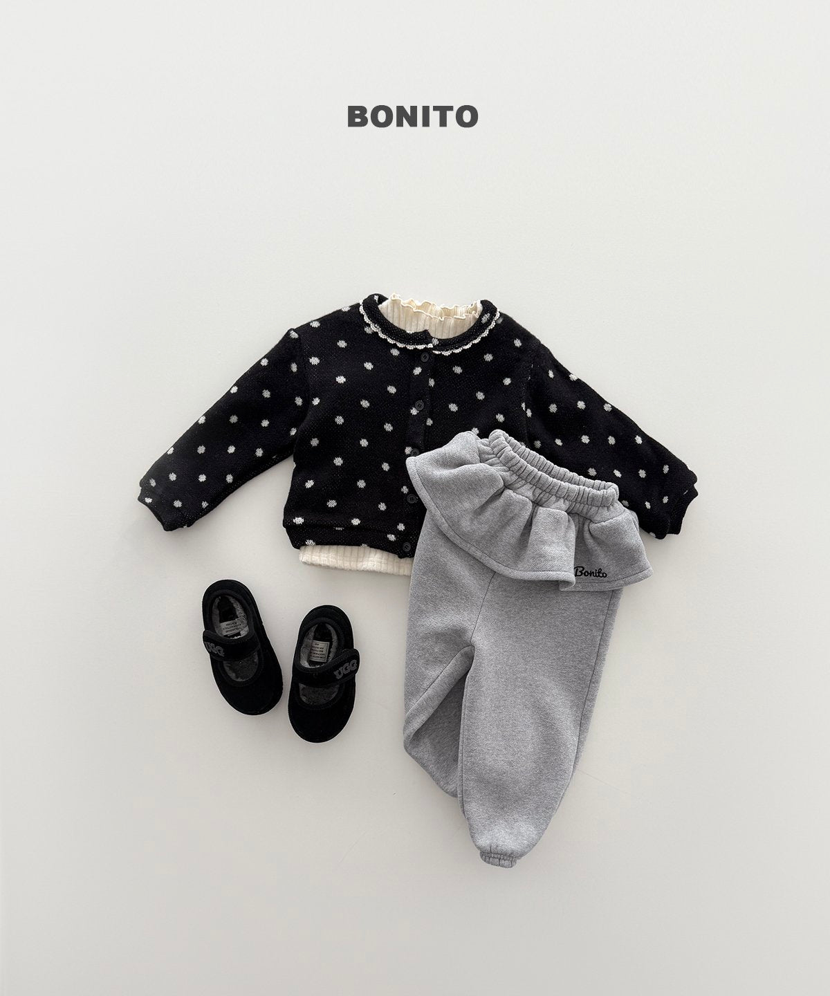 bonito フリル刺繍 ジョガーパンツ