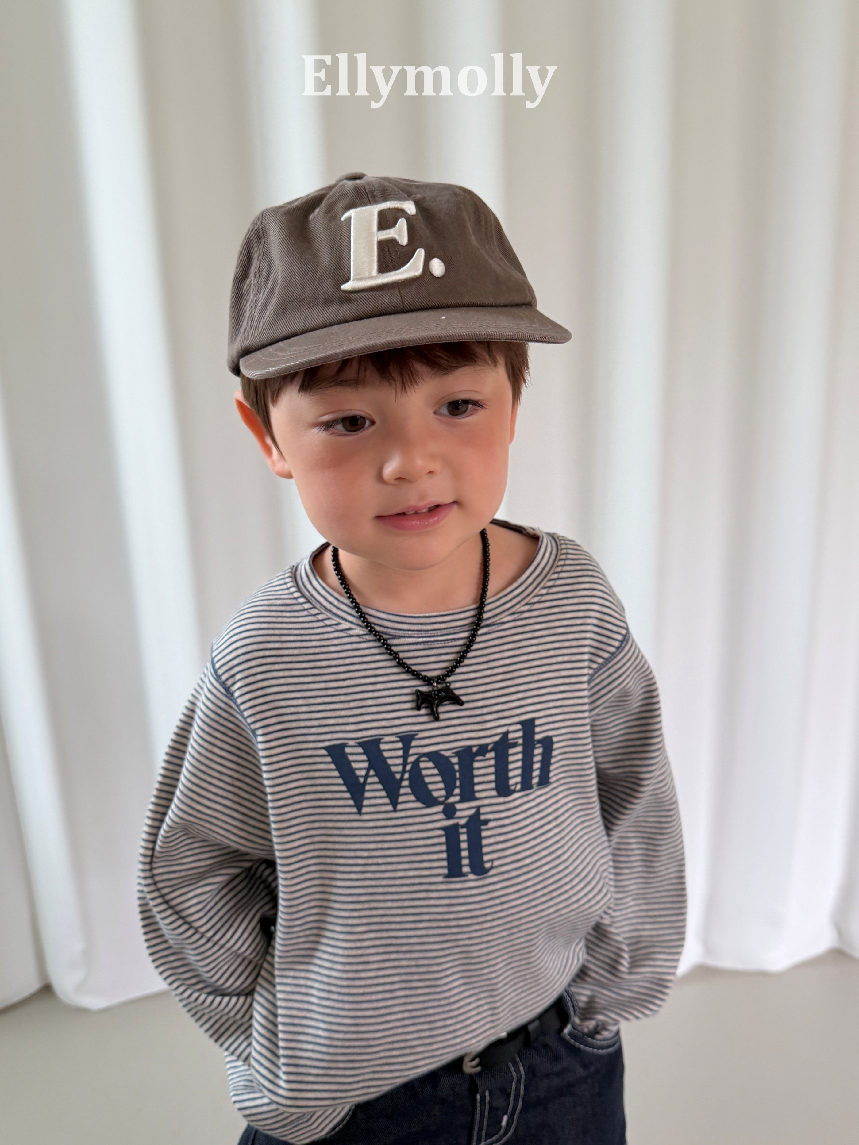 Elly Molly Worth It Chain Tee