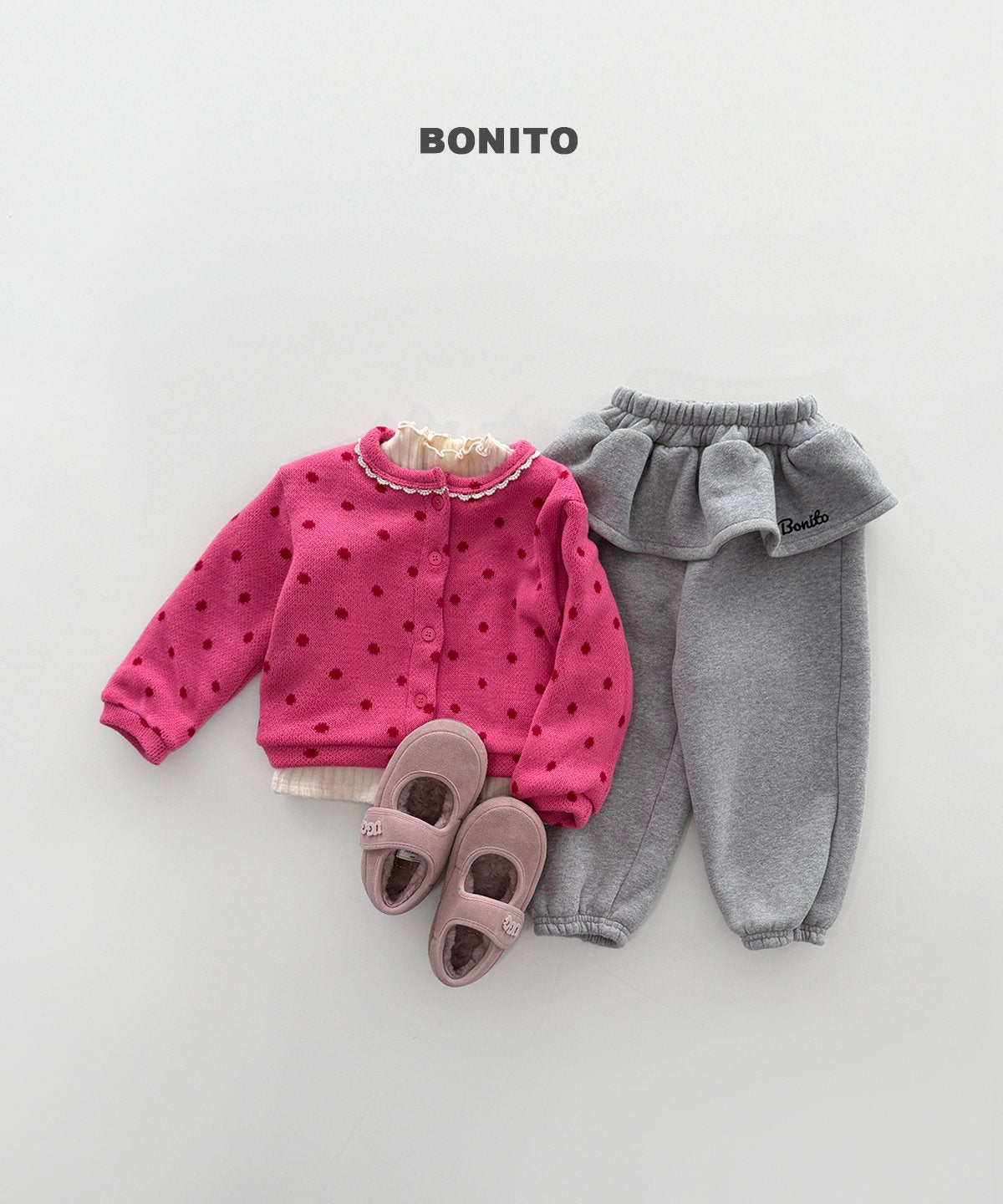 bonito フリル刺繍 ジョガーパンツ