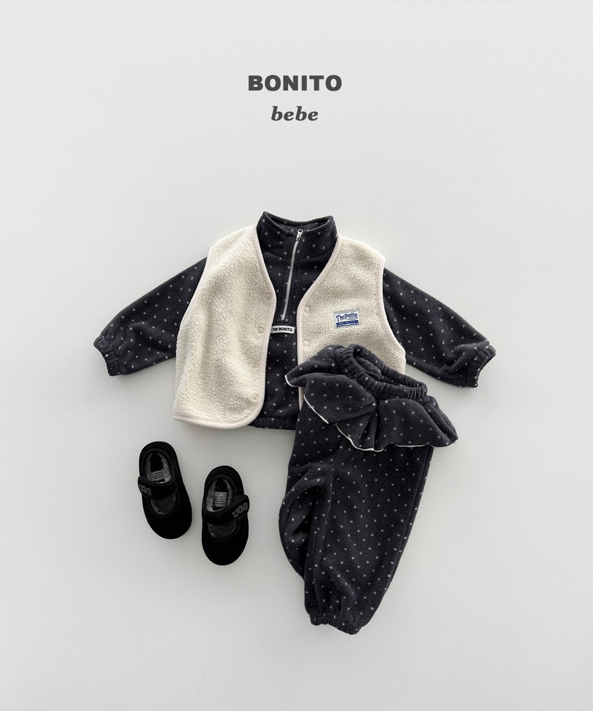bonito ドットフリル ハーフジップセット