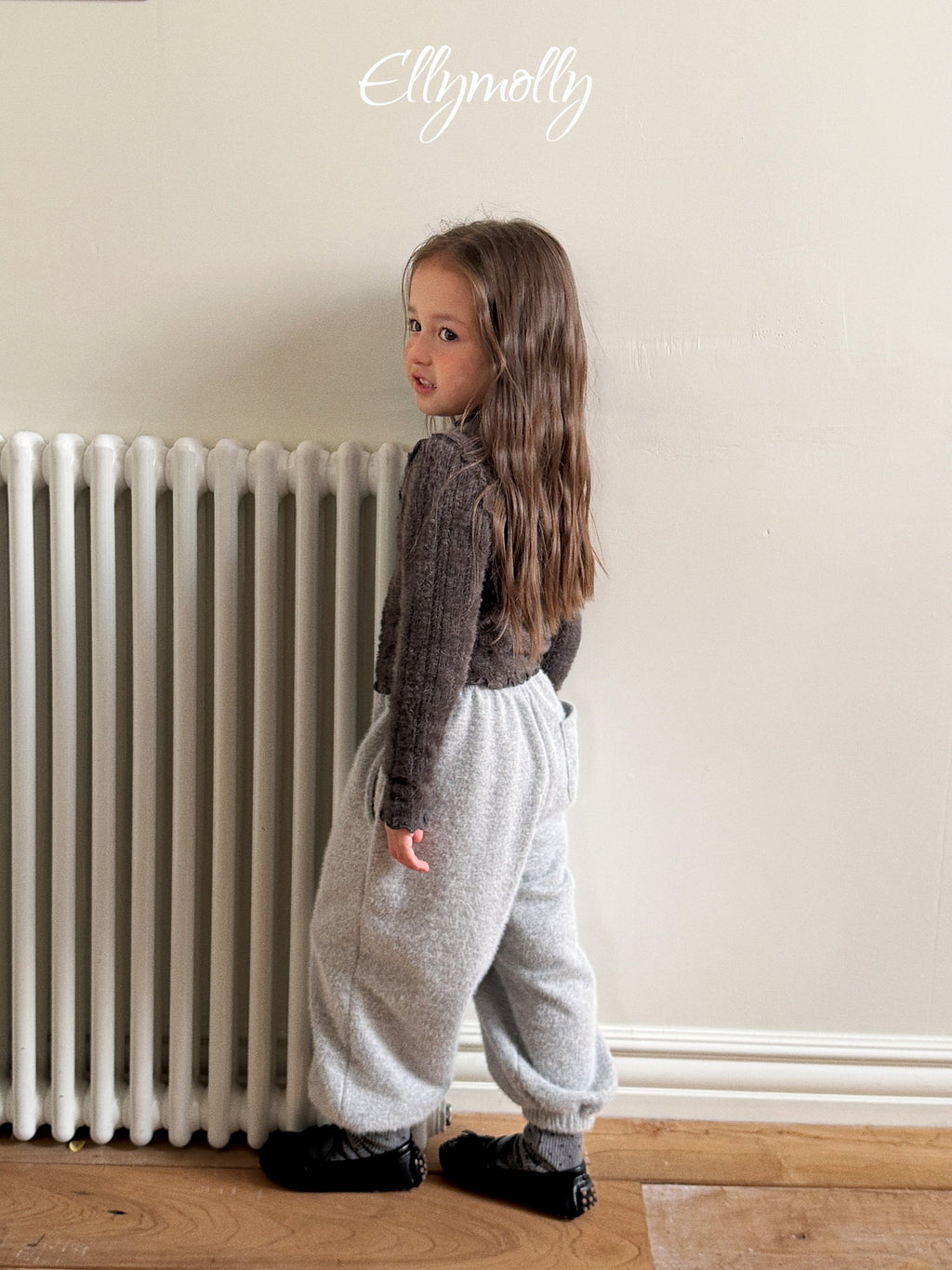 Elly Molly Snowflake Angora Jogger Pants