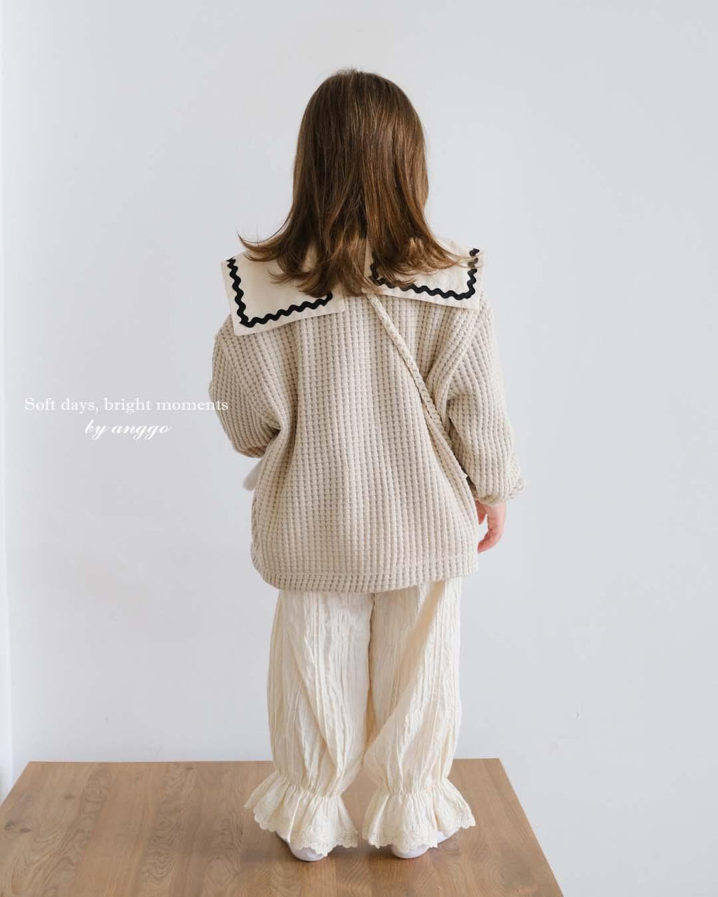 anggo Oat Cardigan