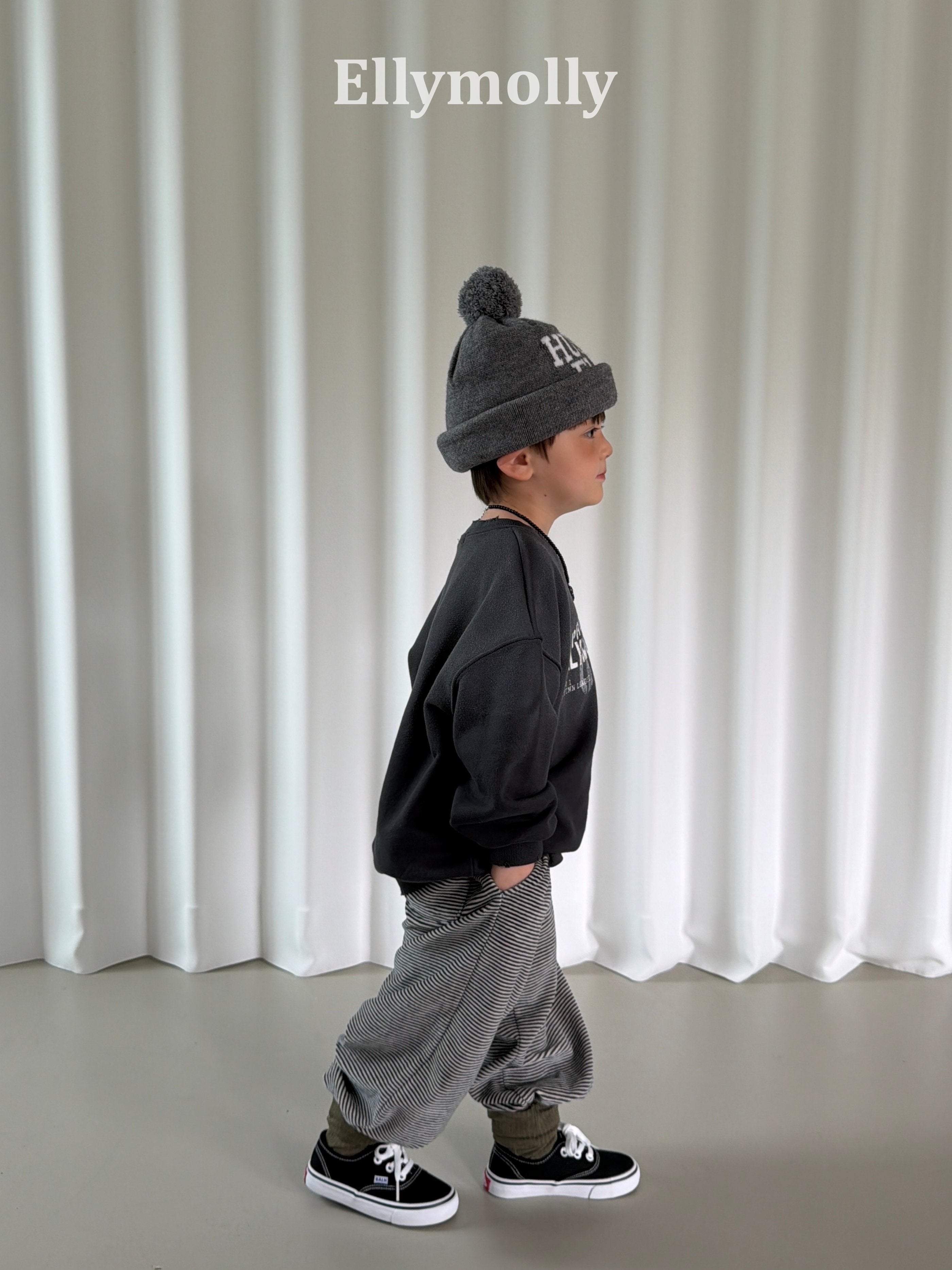 Elly Molly Vintage Washed Sweatshirt