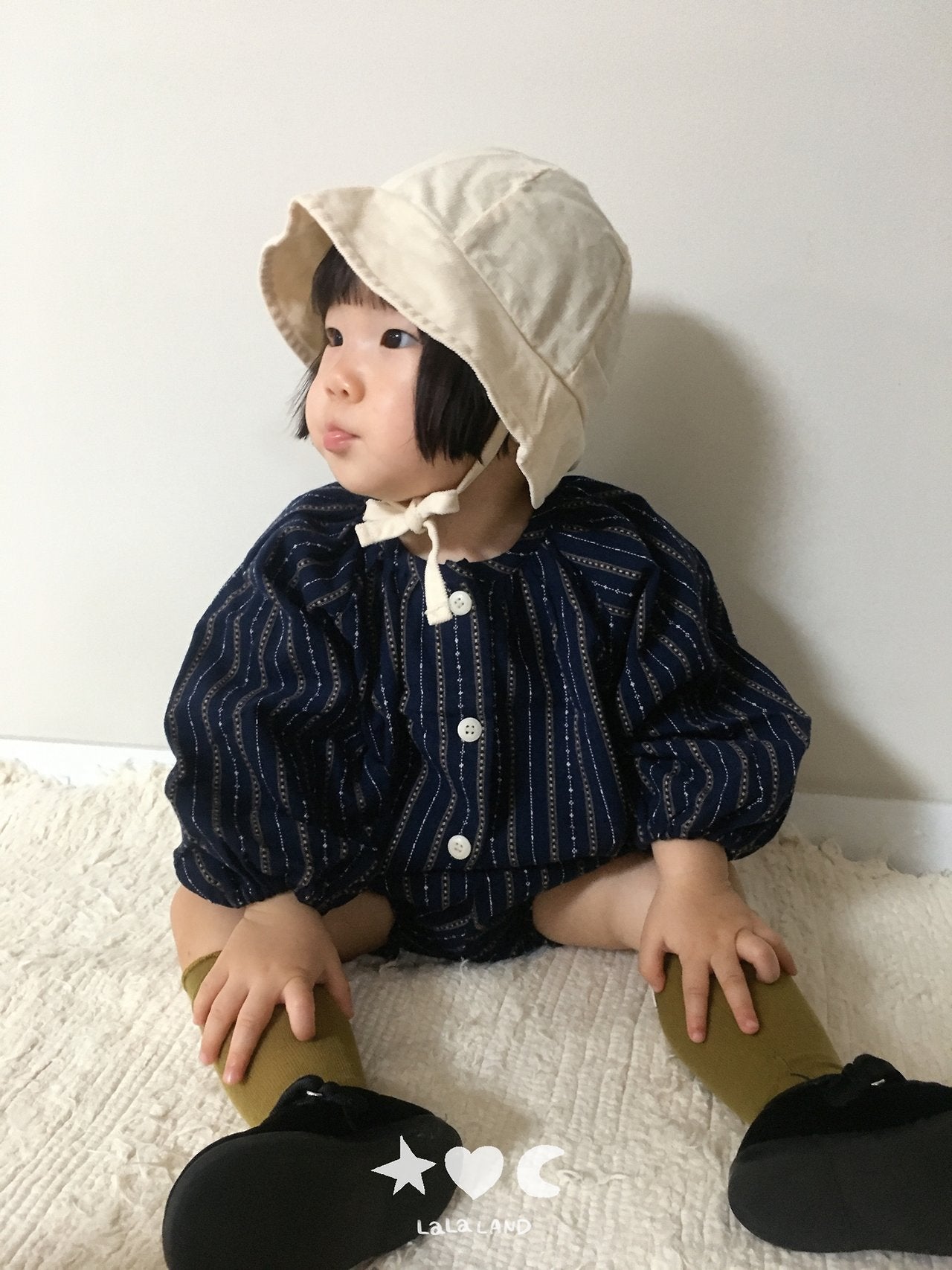Lalaland Butter Bucket Hat
