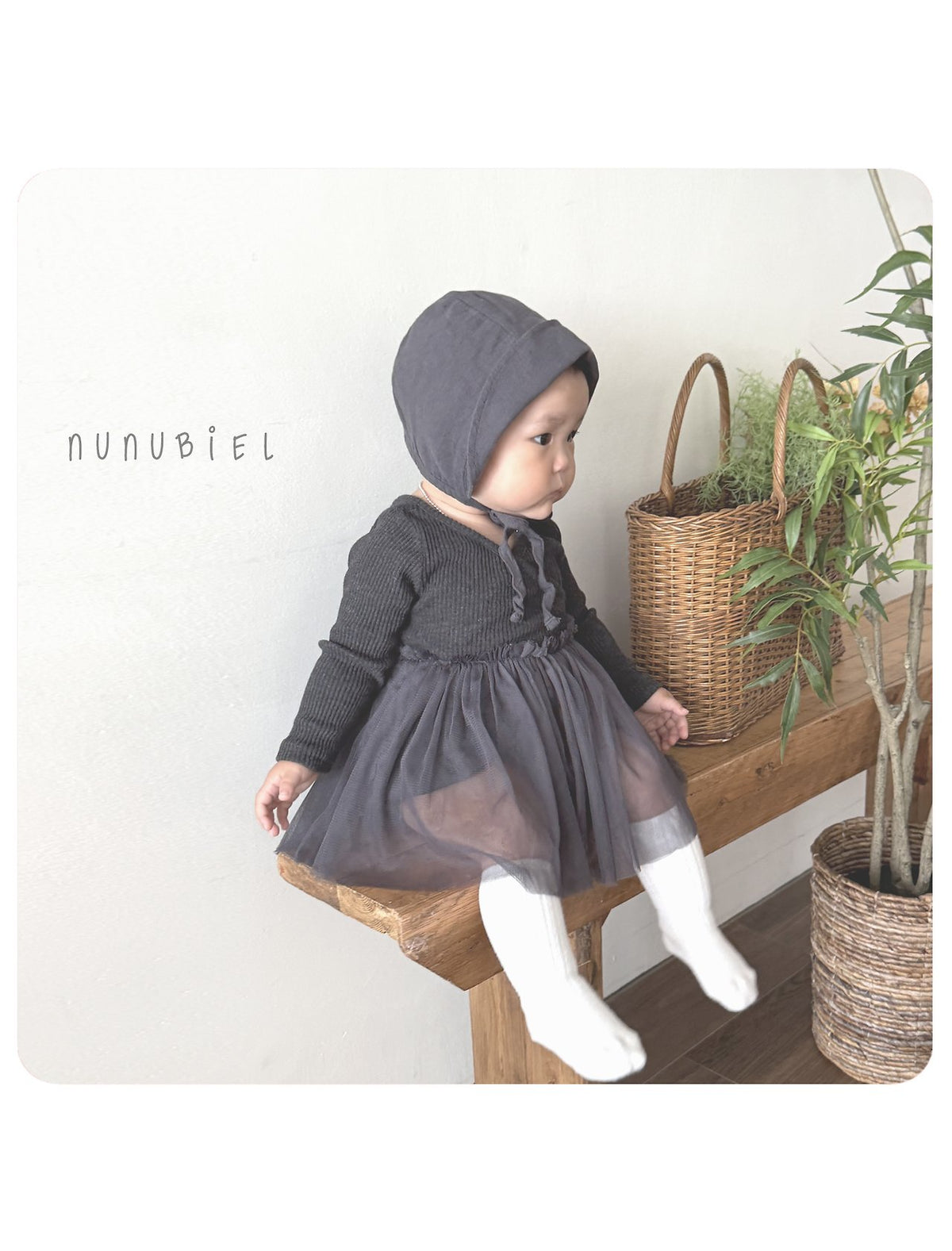 Nunu Biel Ribbed Suit 13