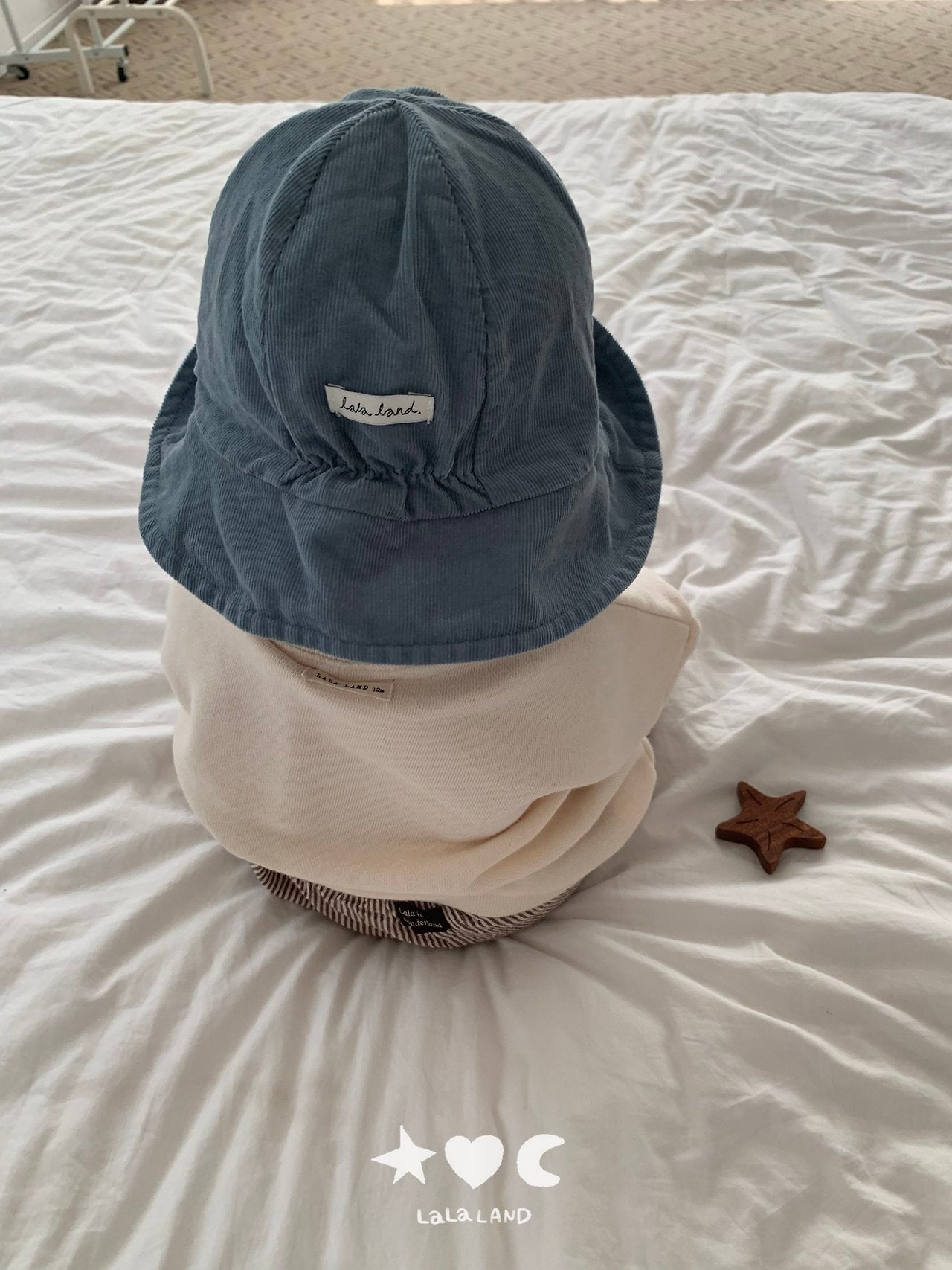 Lalaland Butter Bucket Hat
