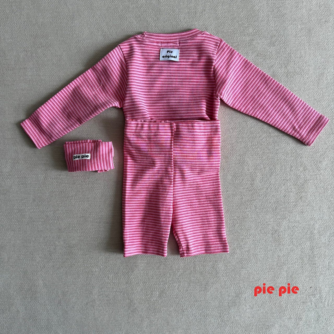 pie Strawberry Milk Stripe Tee