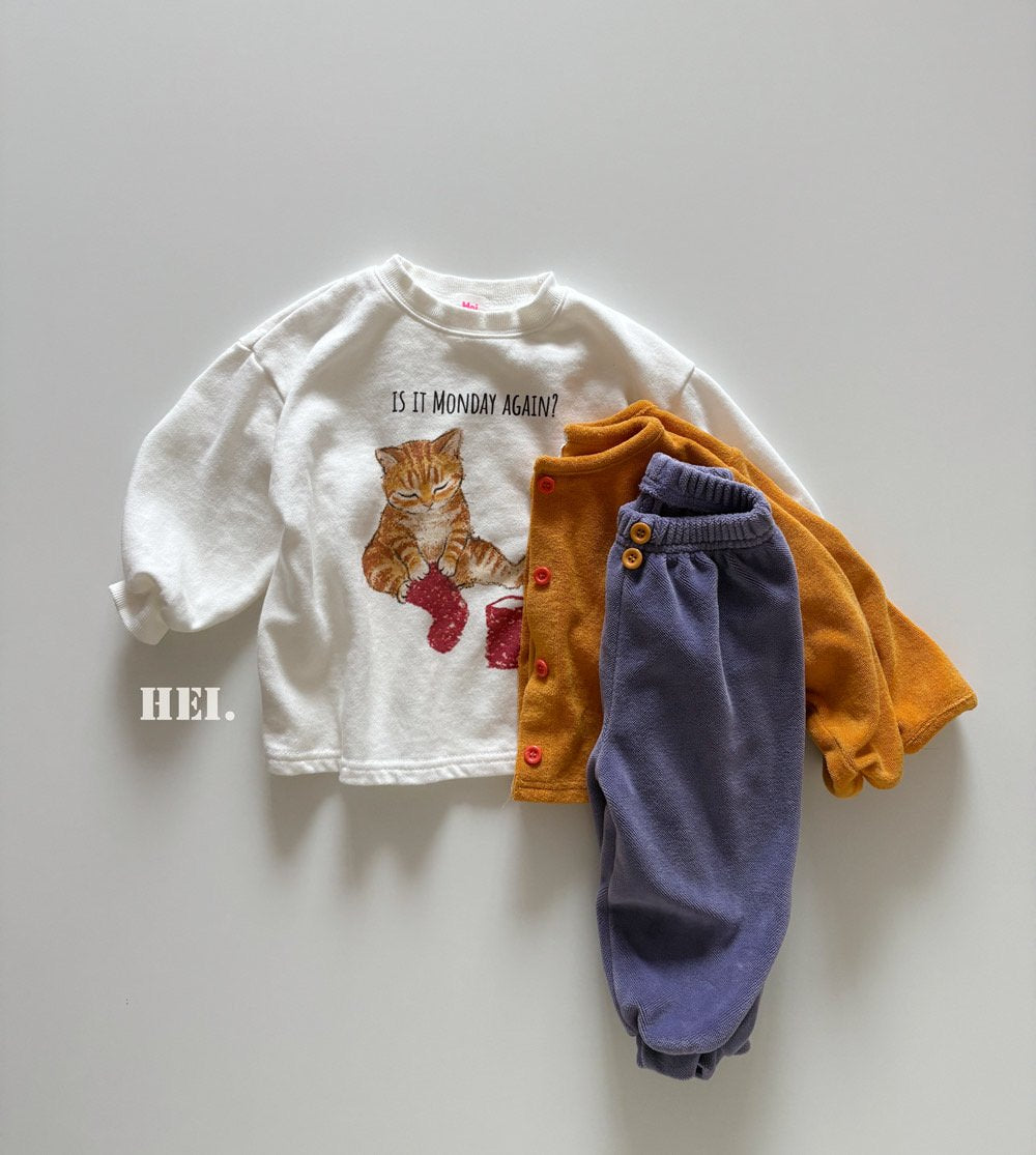 Hei Meow Long Tee