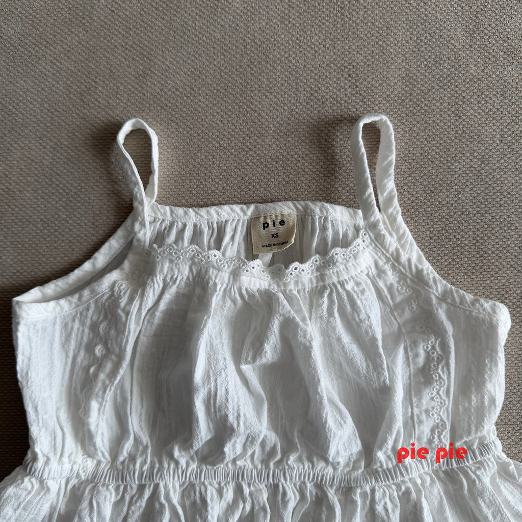 pie Eily Bustier