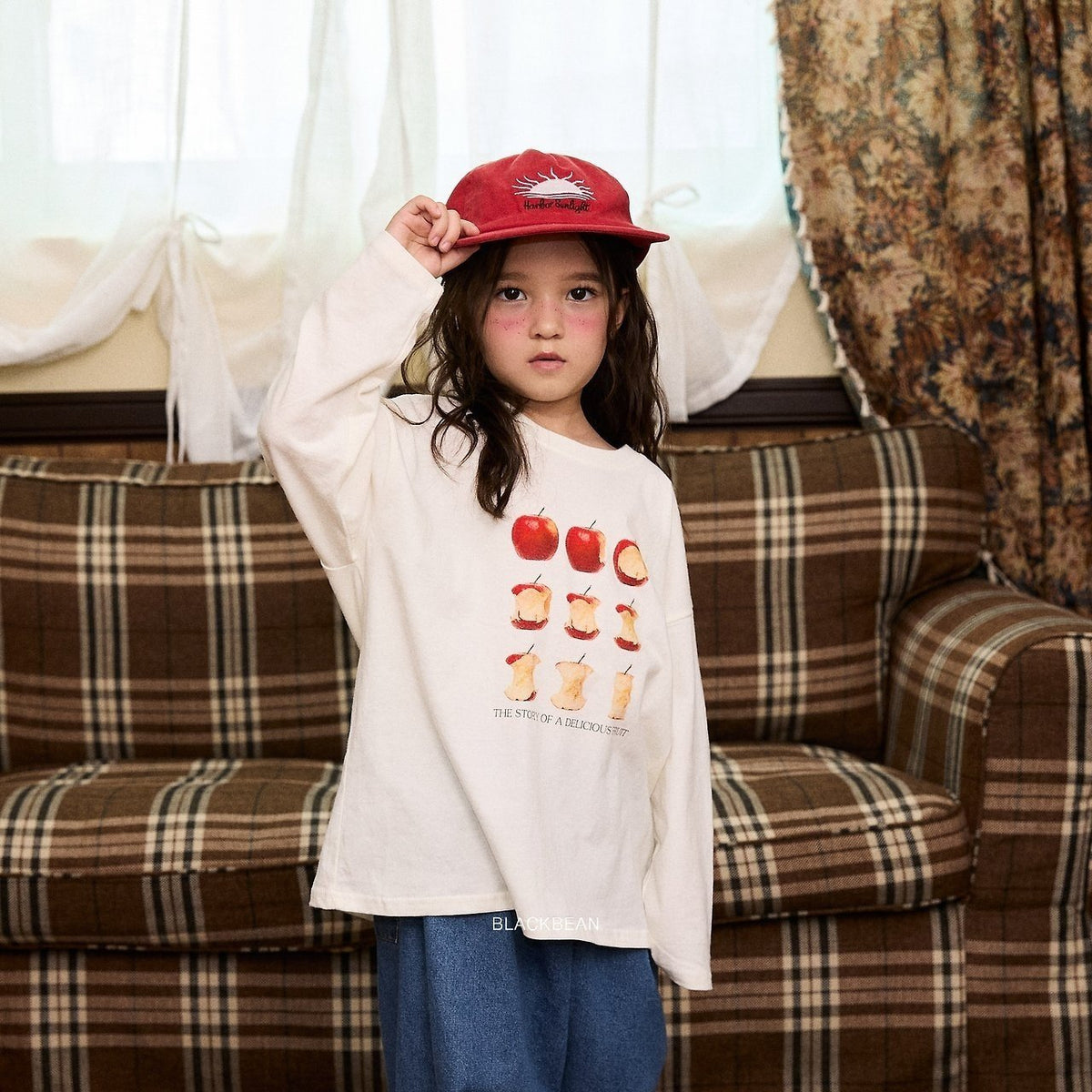 Black Bean Apple Tee 10