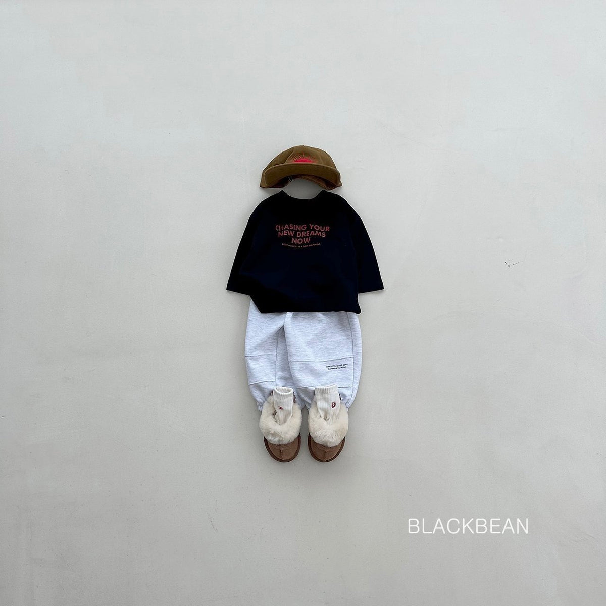 Black Bean Chasing Tee 5