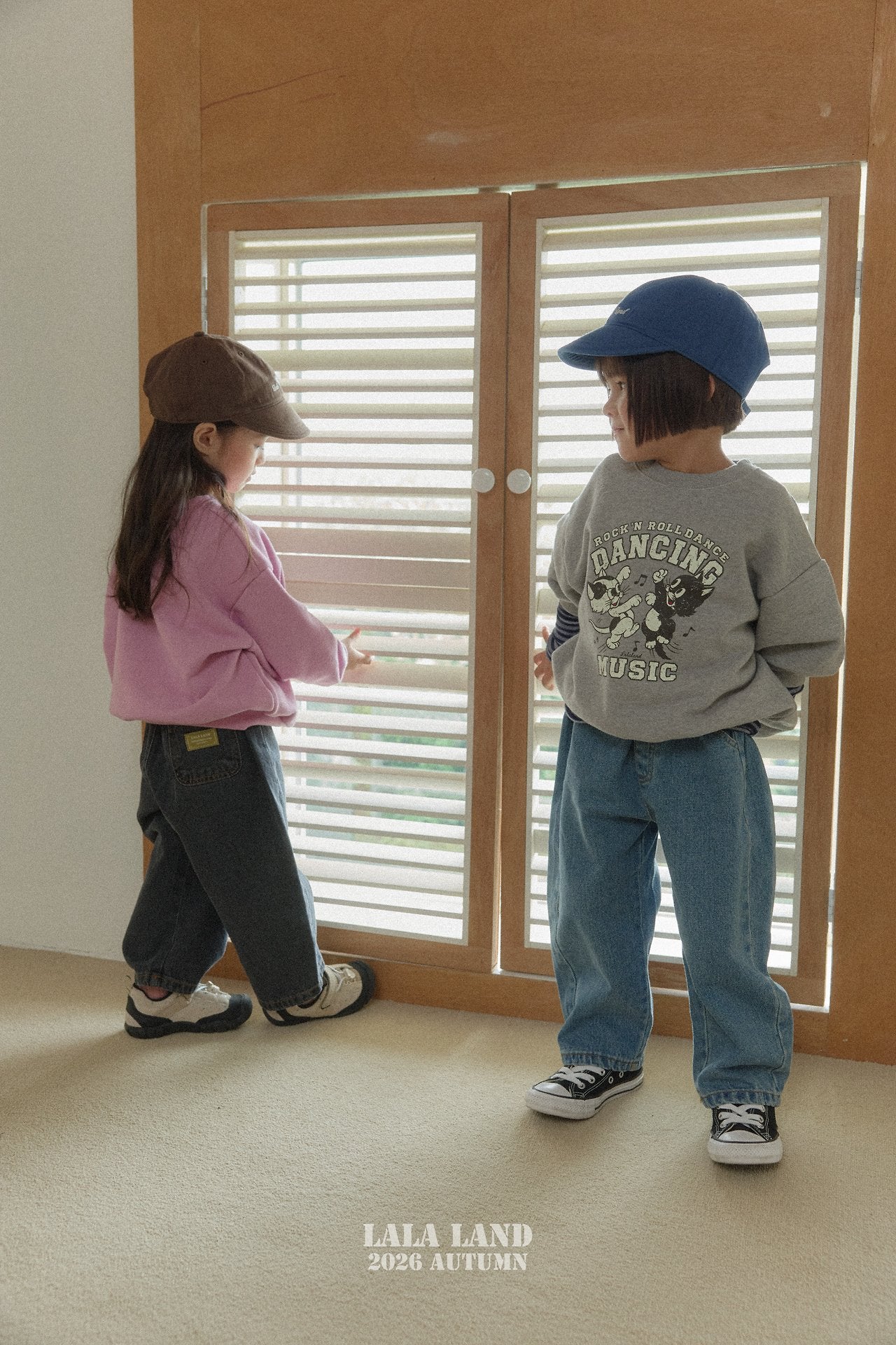 Lalaland Dancing Cat Sweatshirt
