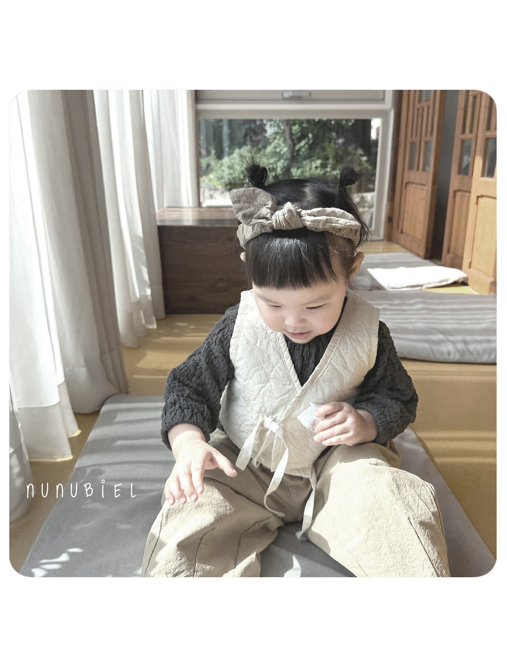 Nunu Biel Crack Blouse 4
