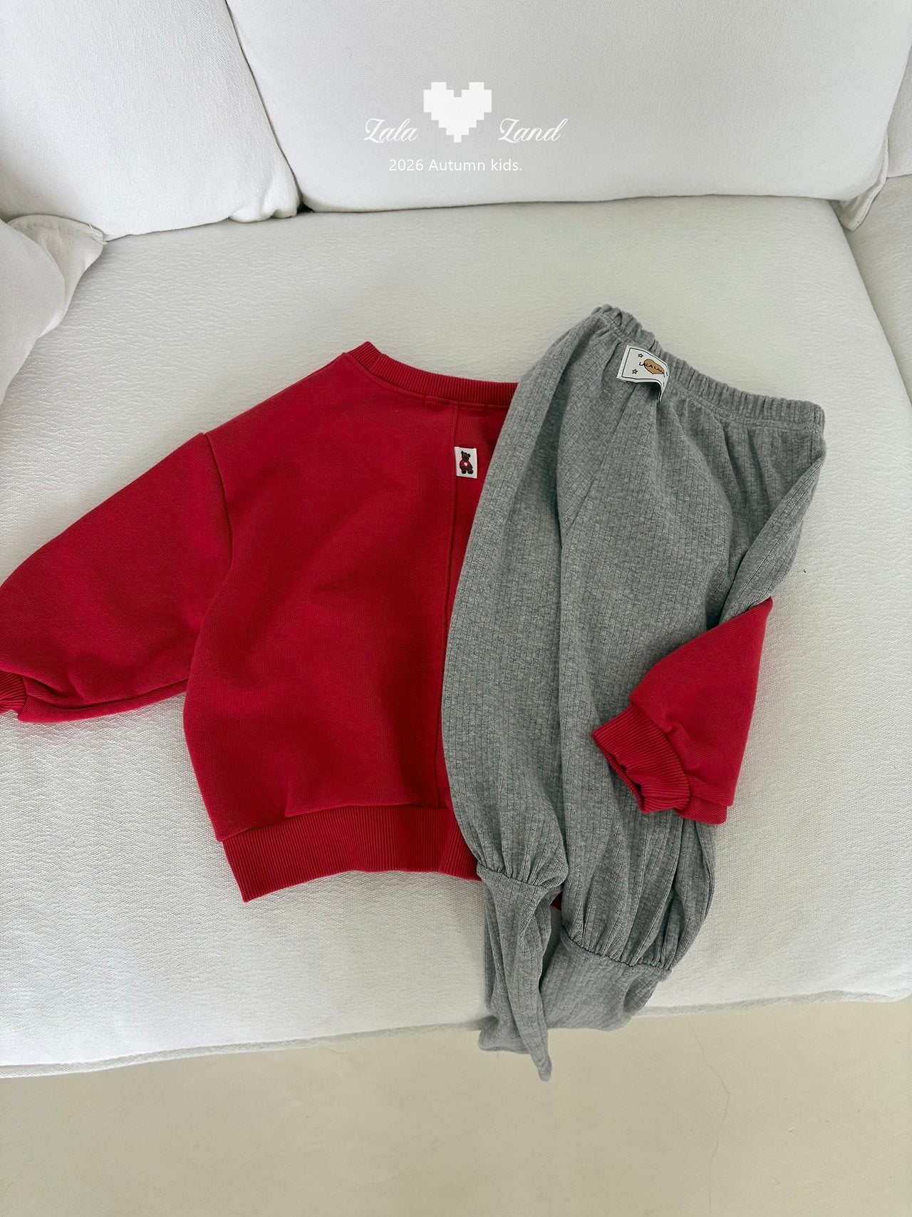 Lalaland Round Panel Sweatshirt