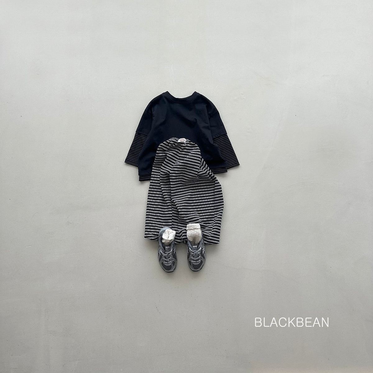 Black Bean Rich Tee 4