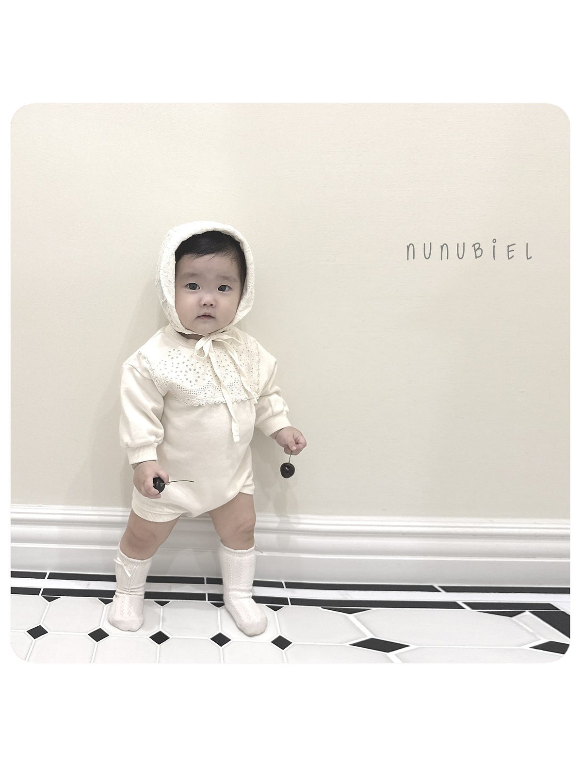 Nunu Biel Lace Suit 5