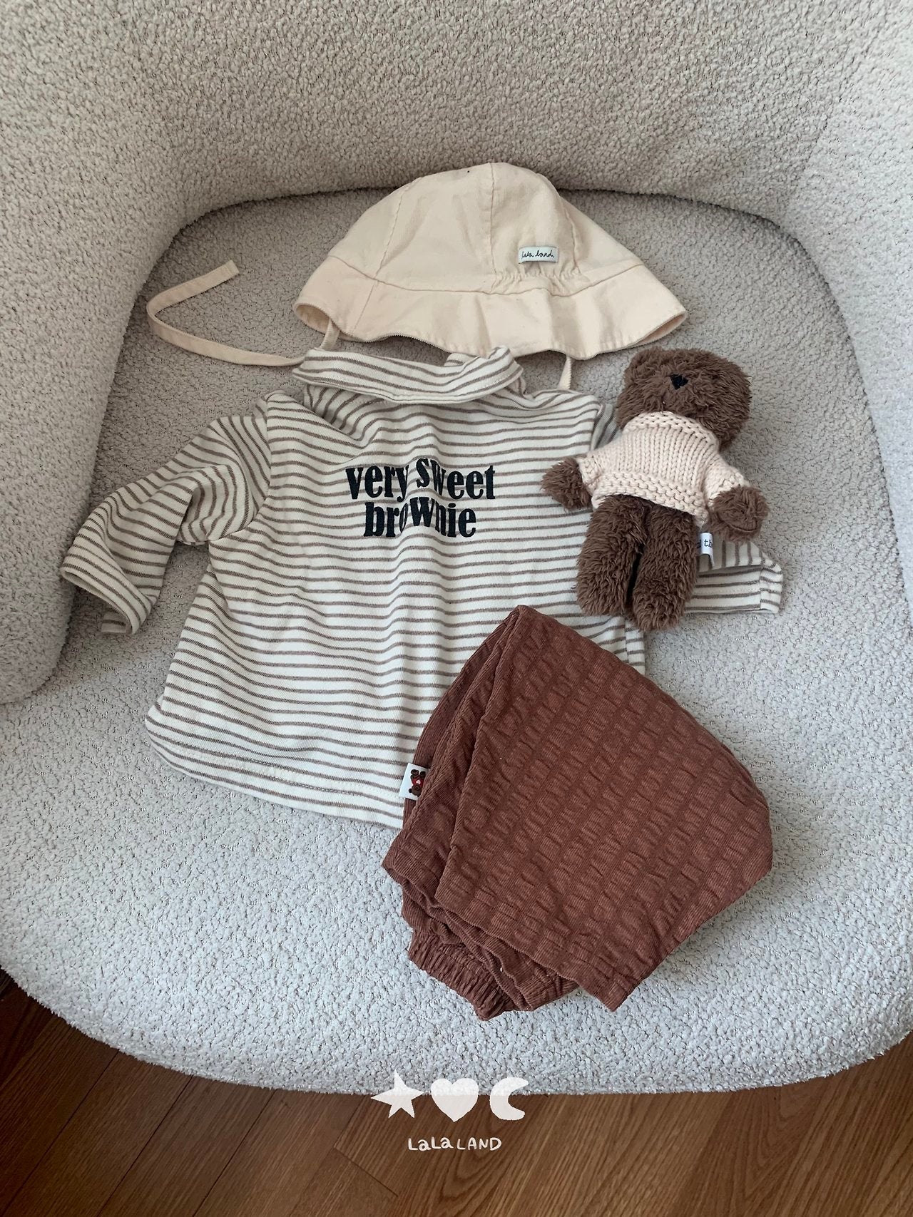 Lalaland Bread Cardigan