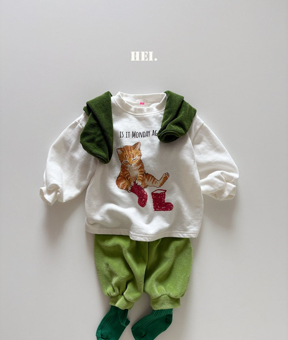 Hei Meow Long Tee