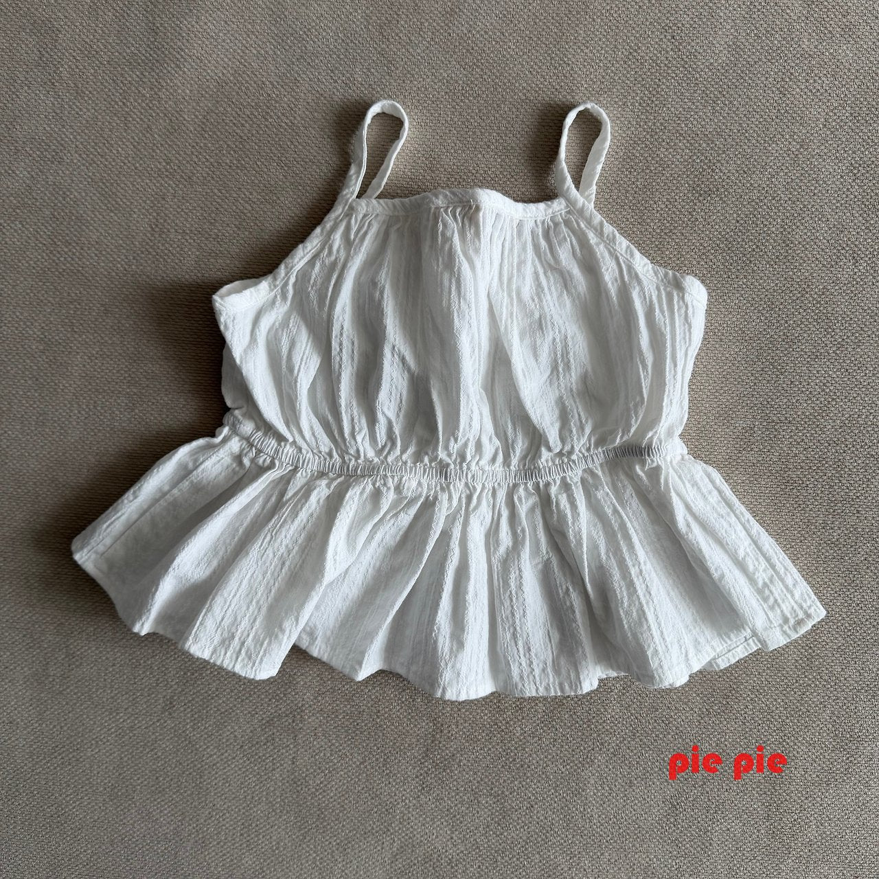pie Eily Bustier
