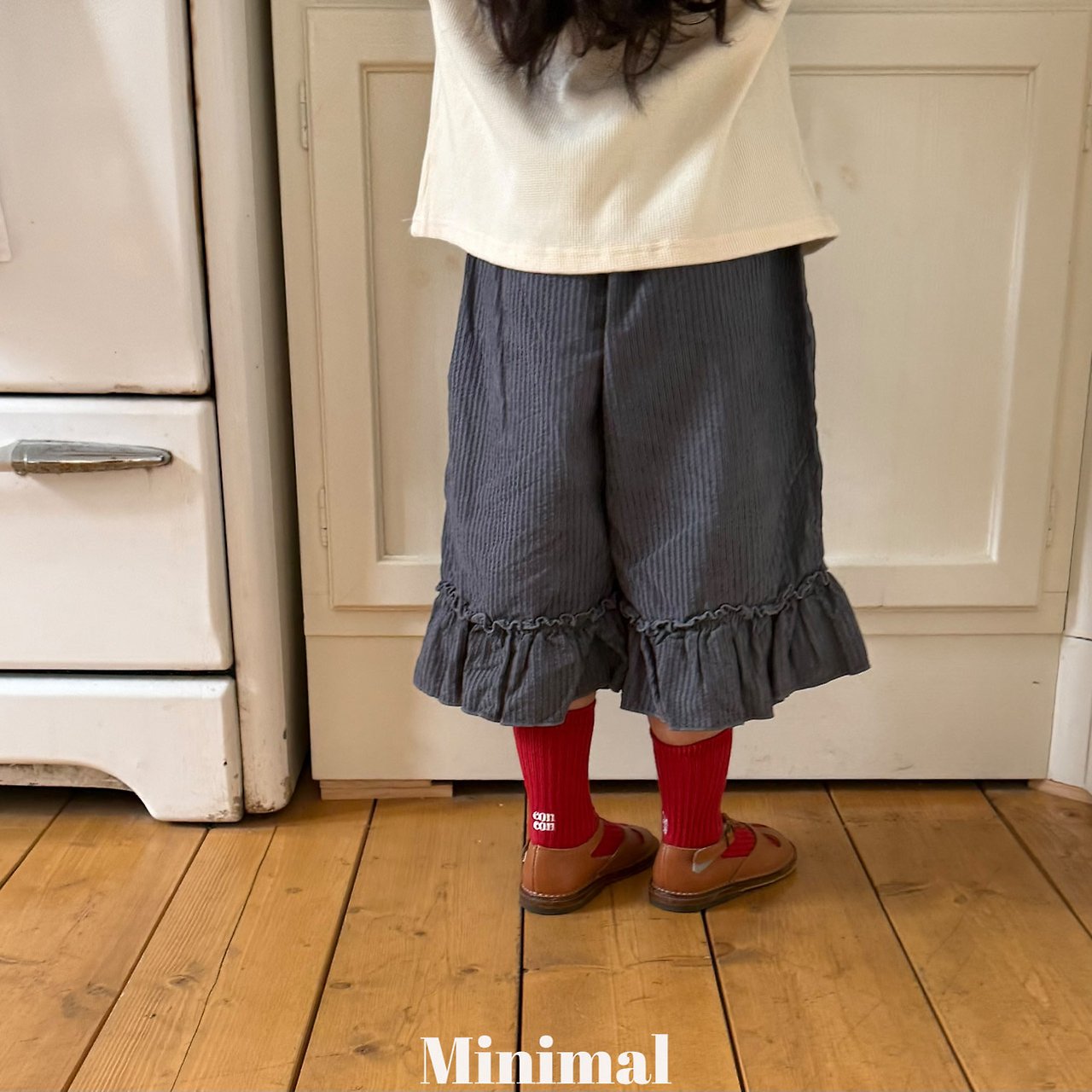 Minimal Modal Frill Pants